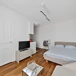 Comfortable Studio In Pariss 17Th Arrondissement